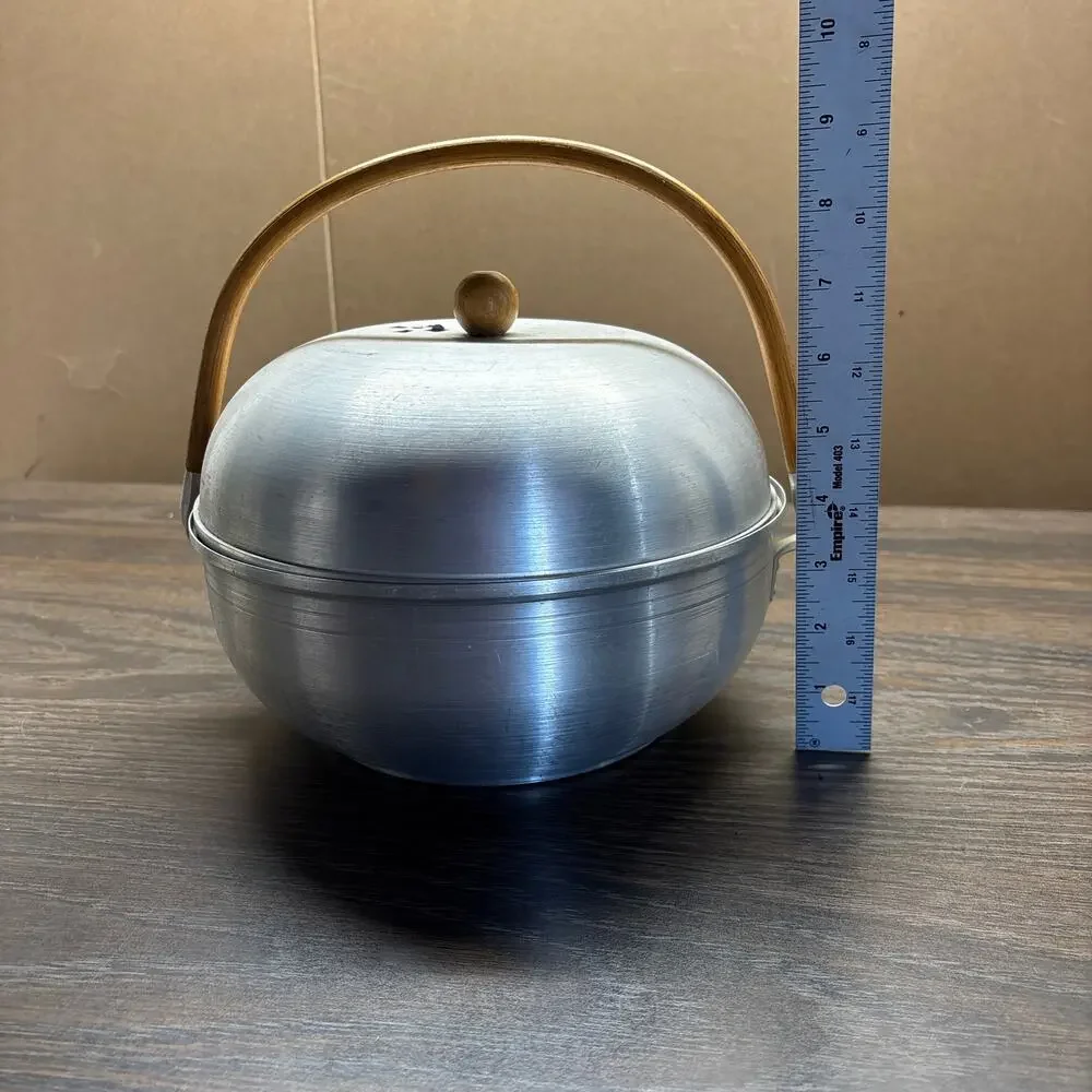 Vintage Mirro Bun Warmer Steamer With Bamboo Handle And Wood Knob